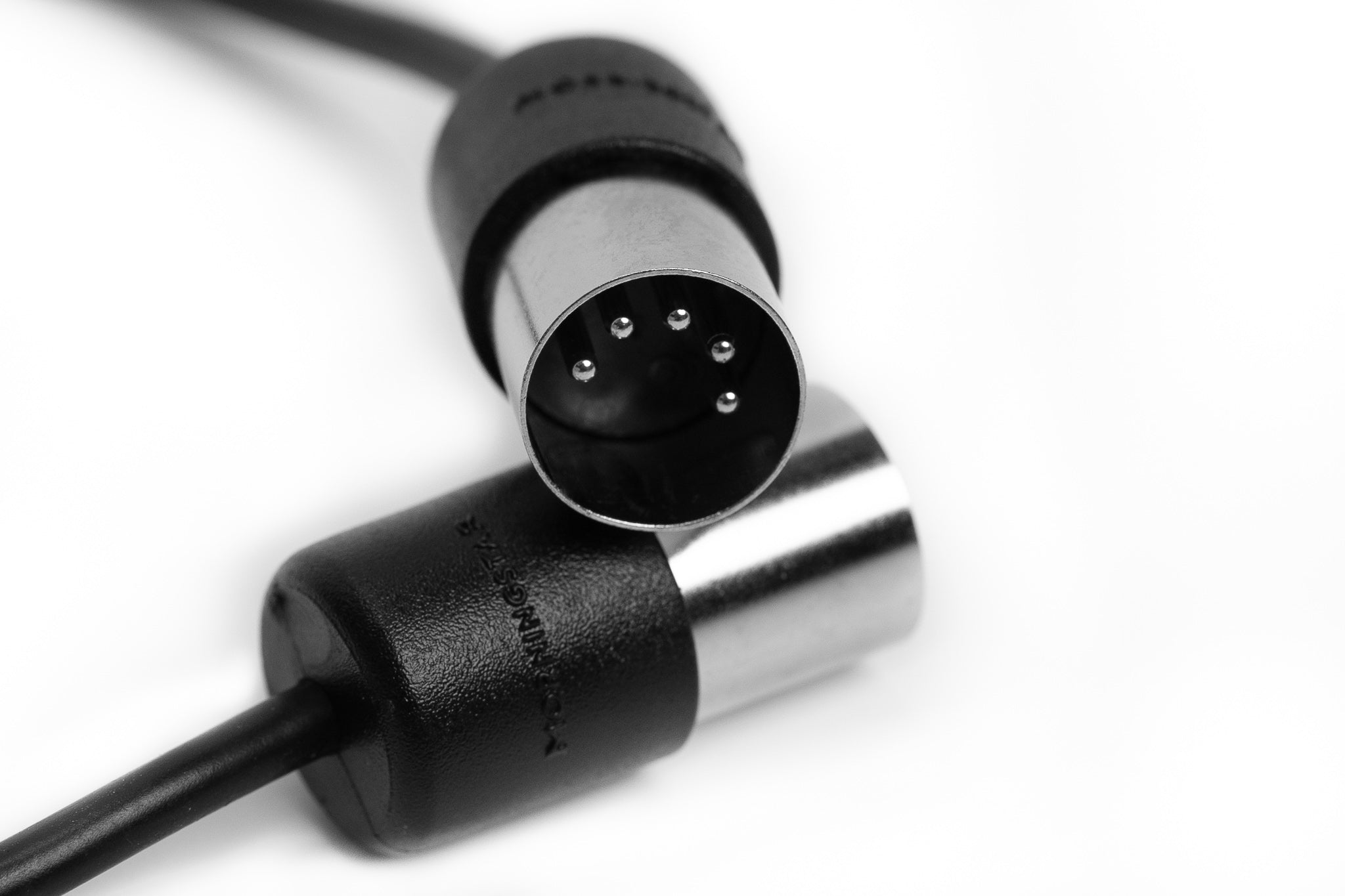 Morningstar Engineering 30cm 5-Pin MIDI Cable (DIN5)